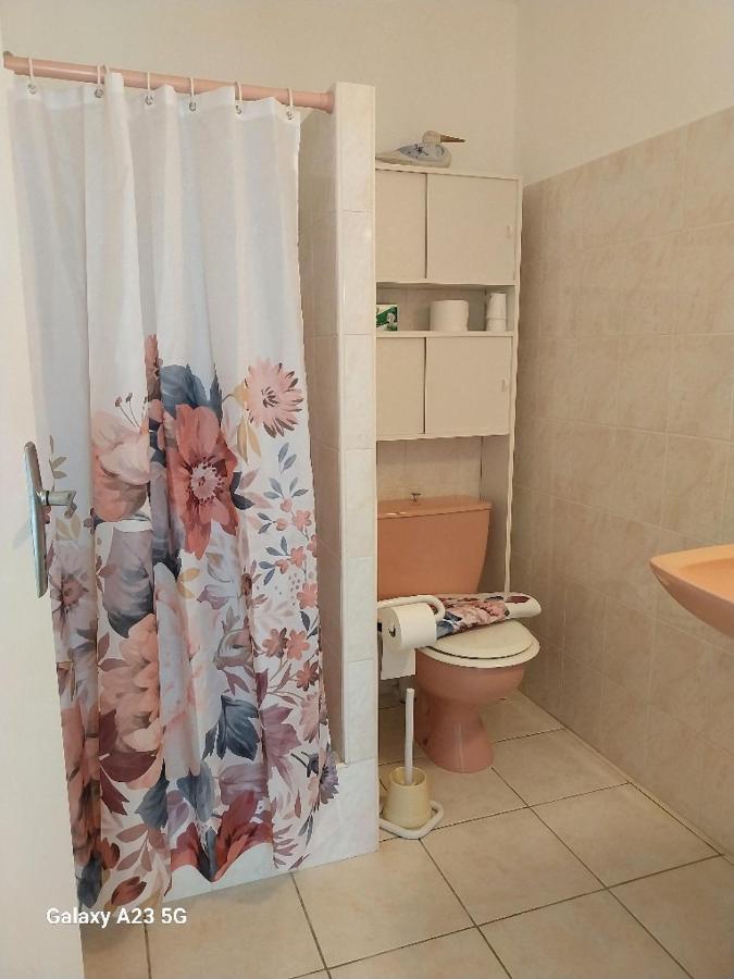 Chez Isabelle Bed & Breakfast Luri Екстериор снимка